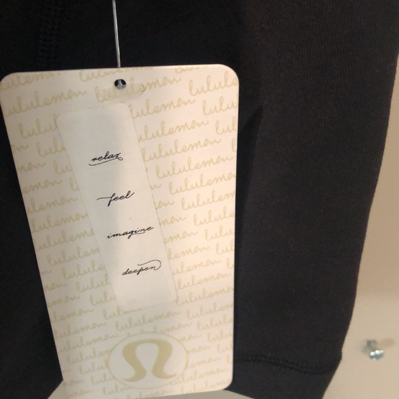 NWT Lululemon power up tank II BLACK - Picture 3 of 5